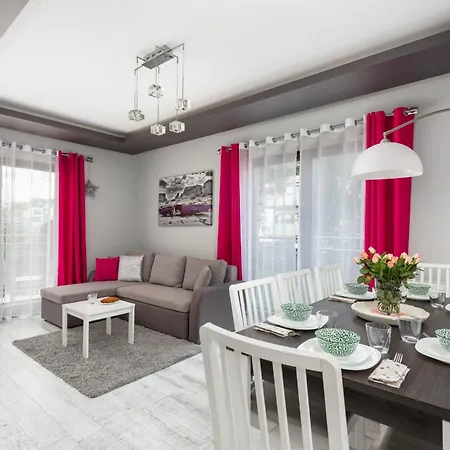 Osiedle Sloneczne Kolobrzeg By Noclegi Renters Esterno foto